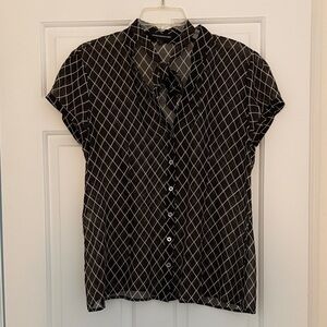 Express Black and White Diamond Pattern Blouse